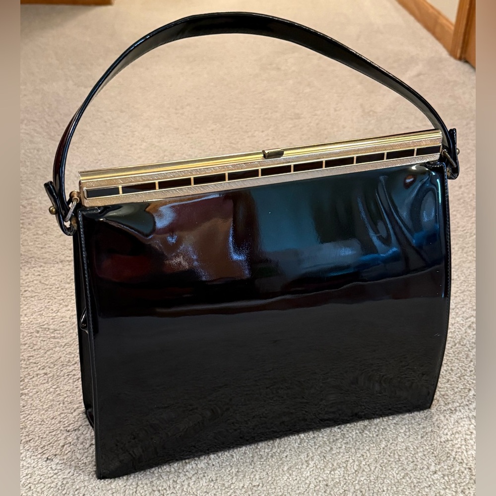 Vintage Triangle New York 1950s Black Patent Leather Pocketbook Clasp Lock MCM